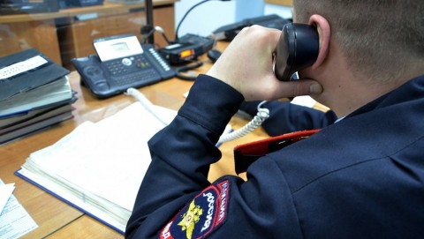 Мошенники похитили более 70 тысяч рублей, обманув сотрудницу салона связи